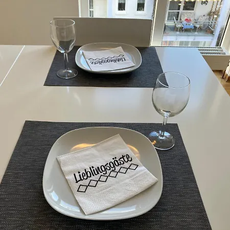 아파트 Ferienwohnung-ludwigsburg-city